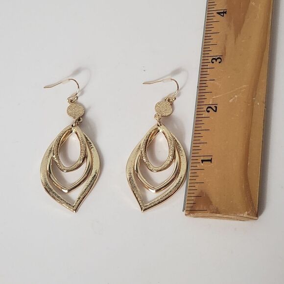 AVON Goldtone Double Luxe Loop French Hook Earrings - Picture 5 of 7